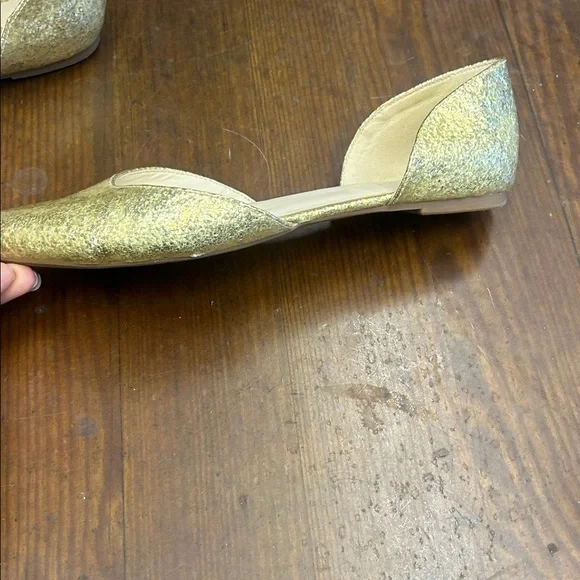 Nine West  Gold Women's Flats - Picture 6 of 11